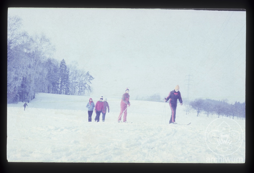 Plik:1979-01 Zabrodi Czechy zimowisko IV Szczep 022 fot. J.Bogacz.jpg