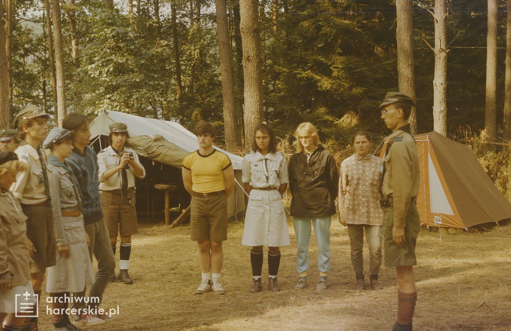 Plik:1988-07 Obóz Uroczysko. jez. Gant. Mazury. Szarotka115 fot. J.Kaszuba.jpg