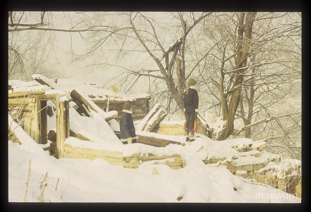 Plik:1978-01 Limanowa zimowisko IV Szczep 010 fot. J.Bogacz.jpg