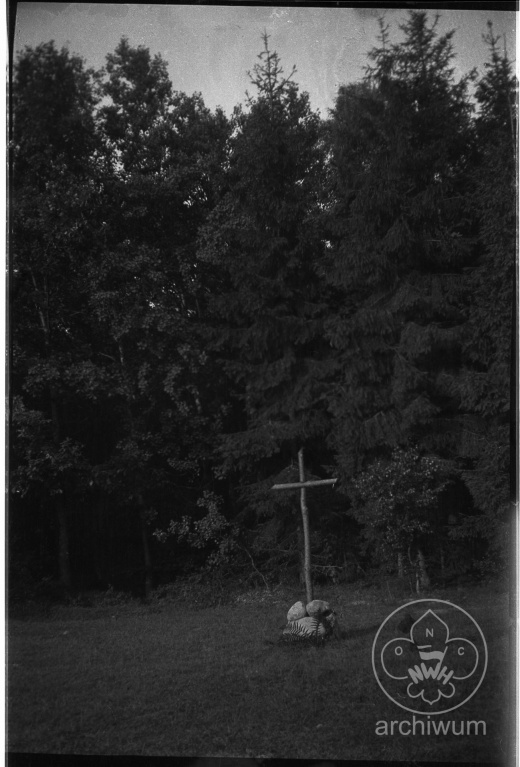 Plik:1935 Kalino k. Główna obóz XV ŁDH 011.jpg