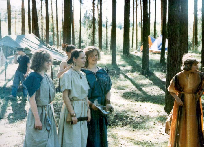 Plik:1991 Obóz Avalon. Jez. Czyste. Szarotka 164 fot. J.Kaszuba.jpg