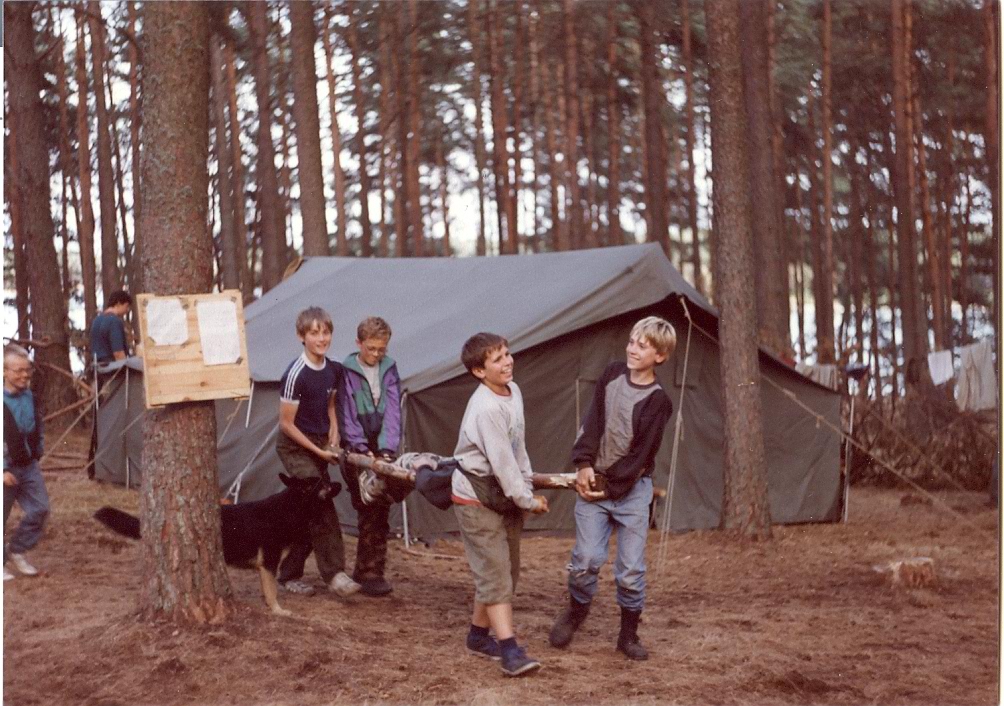 Plik:1992 Obóz stały nad J.Kotel. Szarotka 022 fot. J.Kaszuba.jpg