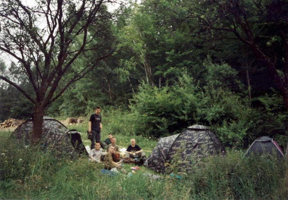 Plik:1996 Obóz wędrowny Gorce. 22 GDH. Szarotka002 fot. A.Kamiński.jpg