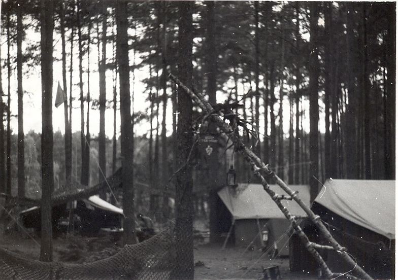 Plik:1990-07 Obóz Hufca Szarotka. Peplin. Szarotka 171 fot. J.Kaszuba.jpg