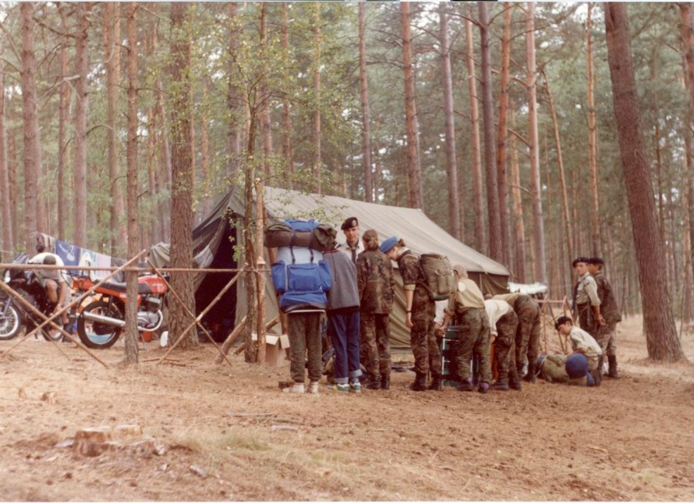 Plik:1992 Obóz stały nad J.Kotel. Szarotka 026 fot. J.Kaszuba.jpg
