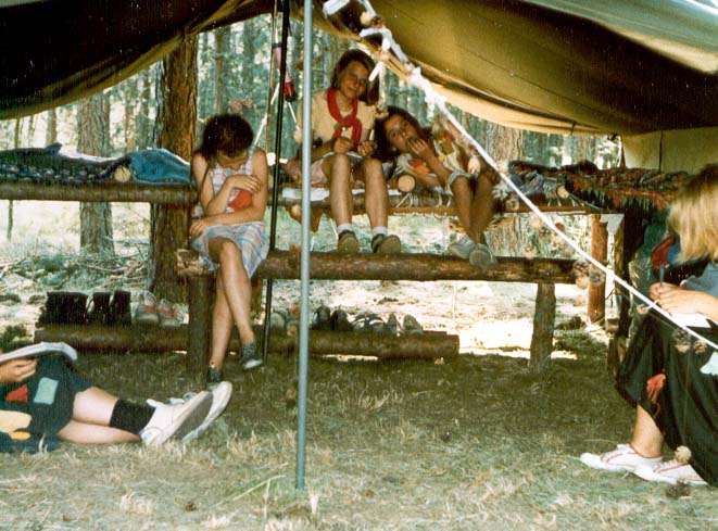 Plik:1991 Obóz Avalon. Jez. Czyste. Szarotka 173 fot. J.Kaszuba.jpg