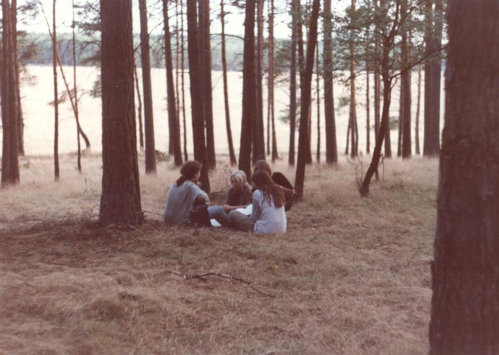 Plik:1992 Obóz stały nad J.Kotel. Szarotka 017 fot. J.Kaszuba.jpg