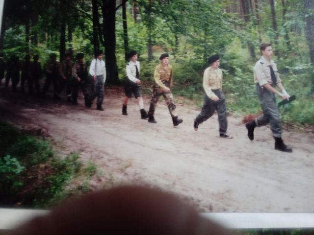 Plik:1996 Obóz wędrowny 95 GDH. Kaszuby. Szarotka008 fot. P i J. Ojowscy.jpg