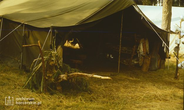 1988-07 Obóz Uroczysko. jez. Gant. Mazury. Szarotka047 fot. J.Kaszuba.jpg
