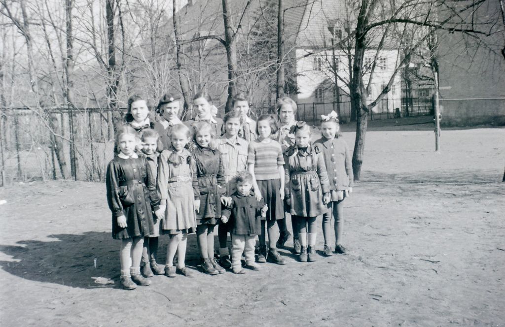 Plik:1947-48 Harcerstwo w Gdańsku. Watra 019 fot. Z.Żochowski.jpg