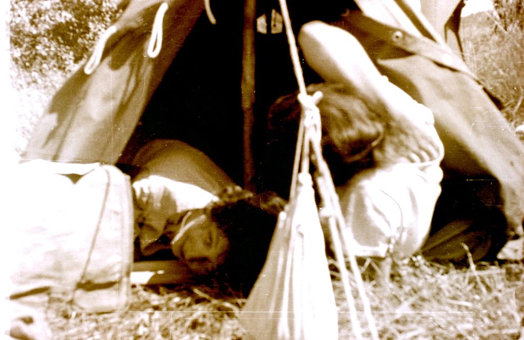 Plik:1958 Obóz wędrowny w Beskidzie Niskim. Watra 014 fot. Z.Żochowski.jpg
