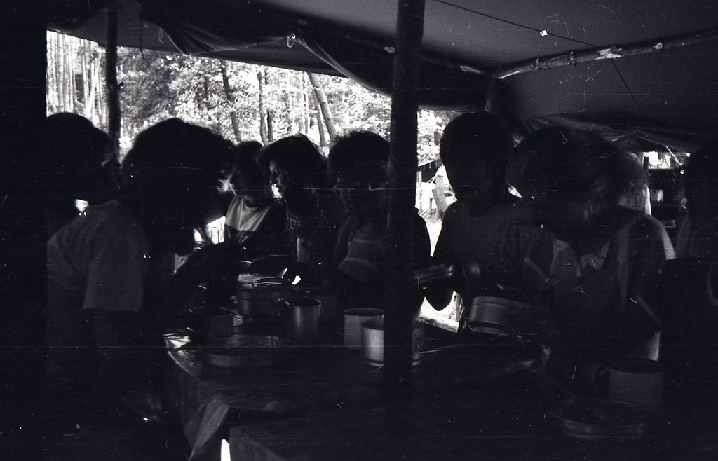 Plik:1988 Obóz Uroczysko. J.Gant. Szarotka 259 fot. J.Kaszuba.jpg