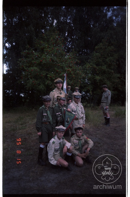 Plik:1995 Charzykowy oboz XV LDH 011.jpg