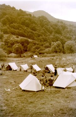 1966 Obóz wędrowny w Bieszczadach. 2 GDH Watra 109 fot. Z.Żochowski.jpg