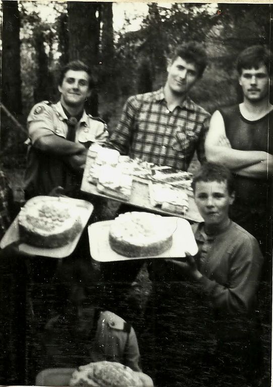 Plik:1989 Obóz Mara. Jez. Gant. Szarotka 104 fot. J.Kaszuba.jpg