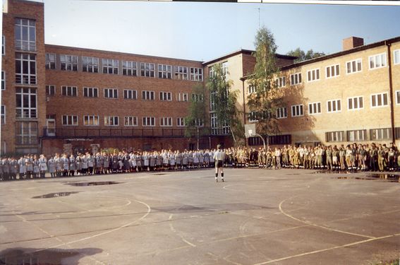 1999 Biała Służba. Sopot i Pelplin. Szarotka004 fot. A.Kamiński.jpg