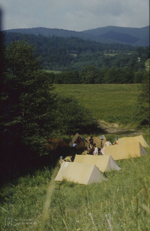 Plik:1980-07 Obóz Beskid Szarotka fot.J.Kaszuba 009.jpg