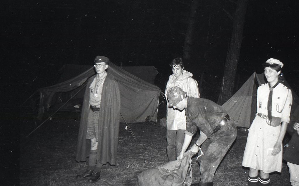 Plik:1988 Obóz Uroczysko. J.Gant. Szarotka 263 fot. J.Kaszuba.jpg