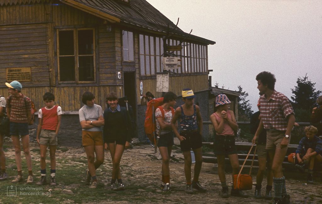 Plik:1979-07 08 Obóz Ondraszek Szarotka fot.J.Kaszuba 004.jpg