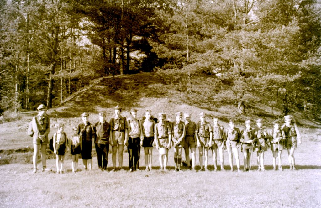 Plik:1956-60 Ćwiczenia harcerskie. 2 GDH Watra 027 fot. Z.Żochowski.jpg