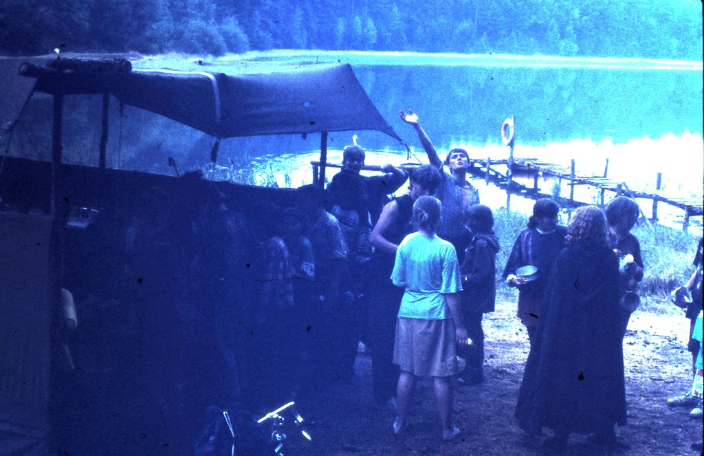 Plik:1992 Obóz stały nad J.Kotel. Szarotka 051 fot. J.Kaszuba.jpg