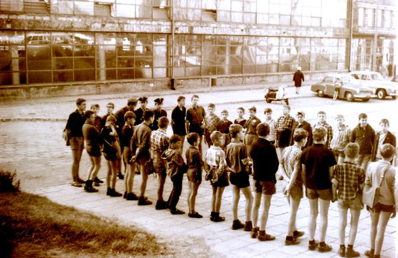 1966-69 Obóz wędrowny Wyspa Wolin, Szczecin. Watra 108 fot. Z.Żochowski.jpg