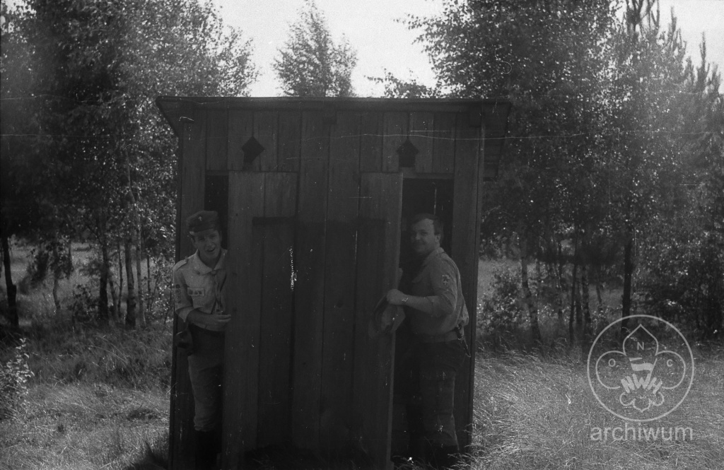 Plik:1985-07 Wąsosz obóz IV Szczepu 00 09.jpg