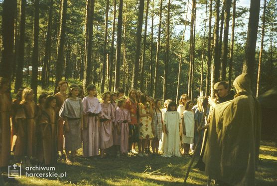 1991-07 Obóz Avalon. jez. Czyste. Poj.Kaszubskie. Szarotka 049 fot. J.Kaszuba.jpg
