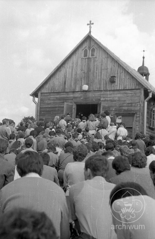 Plik:1984-07 Wąsosz obóz IV Szczepu ZHP z Opola 015.jpg