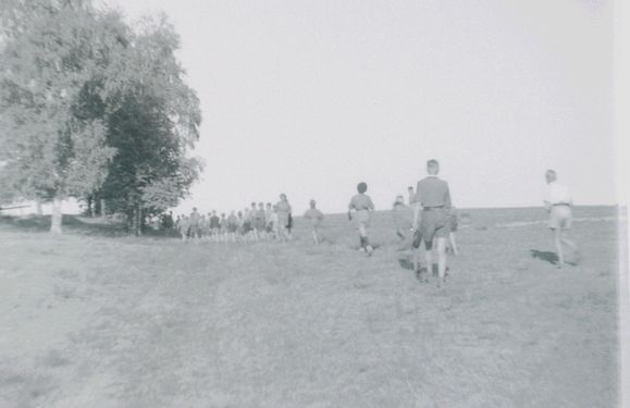 1947-48 Kolonie w Borkowie. Watra 015 fot. Z.Żochowski.jpg