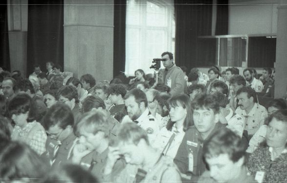 1990 II Zjazd ZHR. Wrocław. Szarotka074 fot. J.Kaszuba.jpg