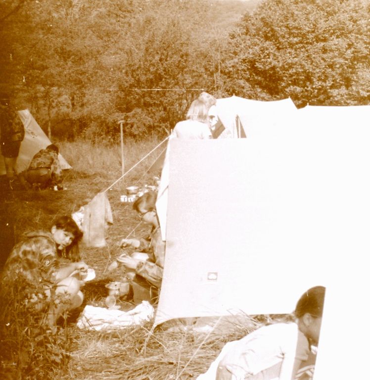 Plik:1980 Obóz Beskid. Szarotka060 fot. J.Kaszuba.jpg