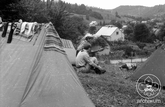 1984-08 Bieszczady Obóz Kręgu Instruktorskiego Zielone Płomienie z Opolszczyzny 079.JPG