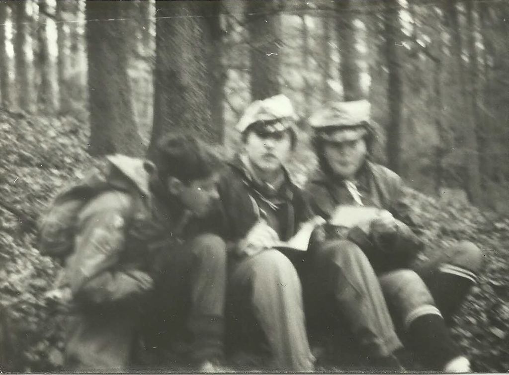 Plik:1984 Bieg harcerski drużyn Gromady Szarotka. Szarotka027 fot. J.Kaszuba.jpg