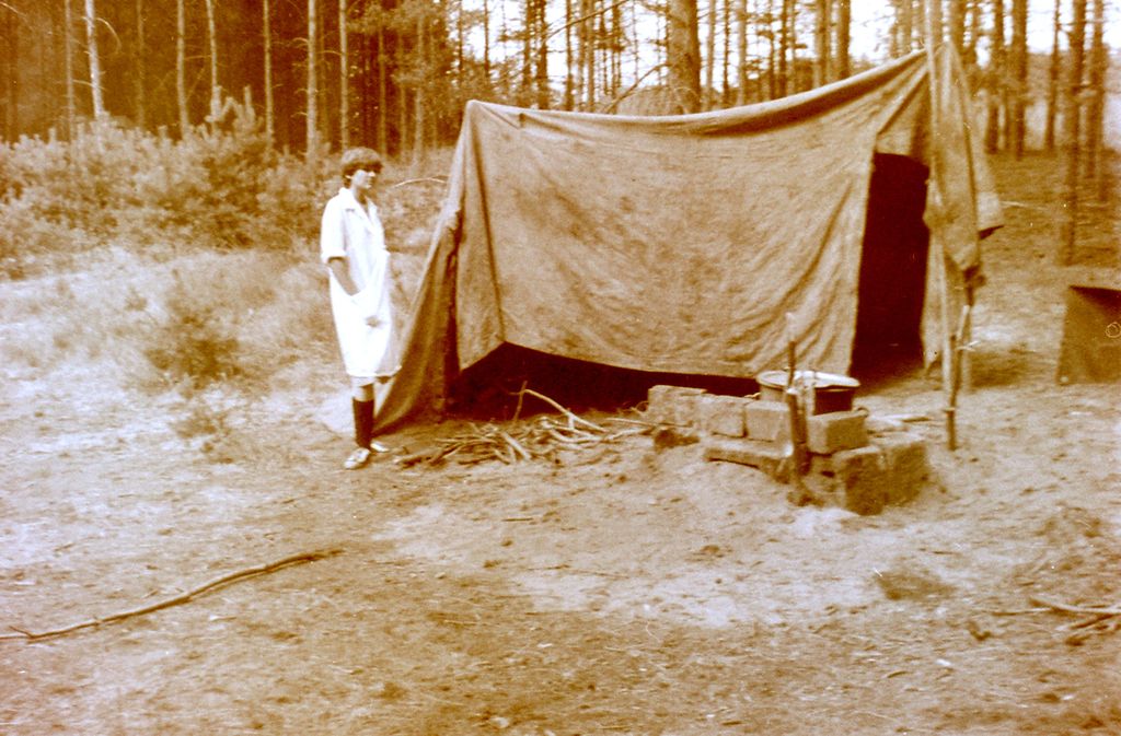 Plik:1982 Obóz Puszcza. Szarotka146 fot. J.Kaszuba.jpg