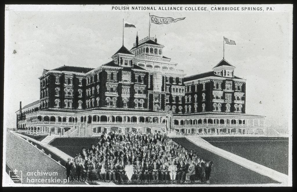 Plik:1927-10 USA Cambridge Springs Polish National Alliance College 01.jpg