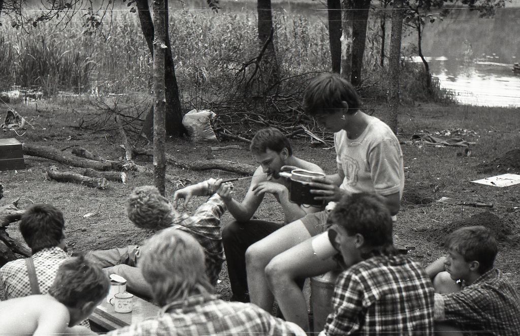 Plik:1988 Obóz Uroczysko. J.Gant. Szarotka 224 fot. J.Kaszuba.jpg