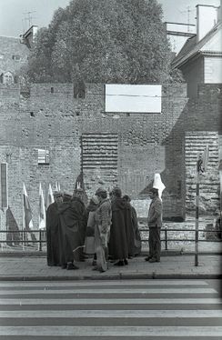 1983 1-2 X Odsłonięcie pomnika Małego Powstańca. Szarotka021 fot. J.Kaszuba.jpg