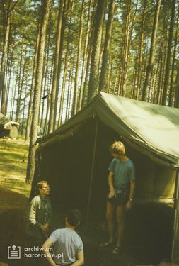 1991-07 Obóz Avalon. jez. Czyste. Poj.Kaszubskie. Szarotka 111 fot. J.Kaszuba.jpg