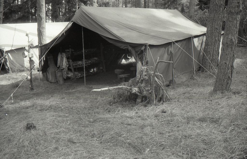Plik:1988 Obóz Uroczysko. J.Gant. Szarotka 344 fot. J.Kaszuba.jpg