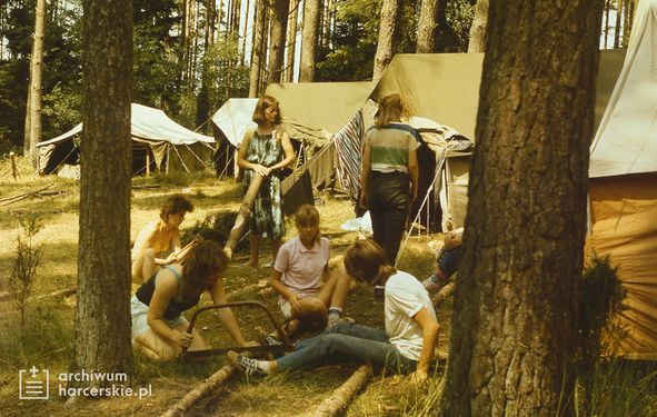 1988-07 Obóz Uroczysko. jez. Gant. Mazury. Szarotka002 fot. J.Kaszuba.jpg