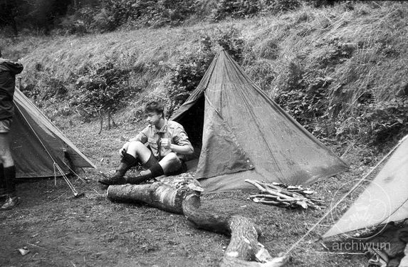 1985-08 Góry Sowie obóz 141ODHy 038.jpg