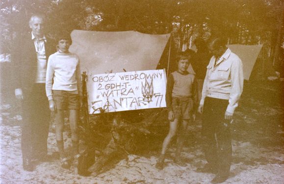 1977 Obóz wedrowny Jantar. Pobrzeżem Bałtyku. Watra 007 fot. Z.Żochowski.jpg
