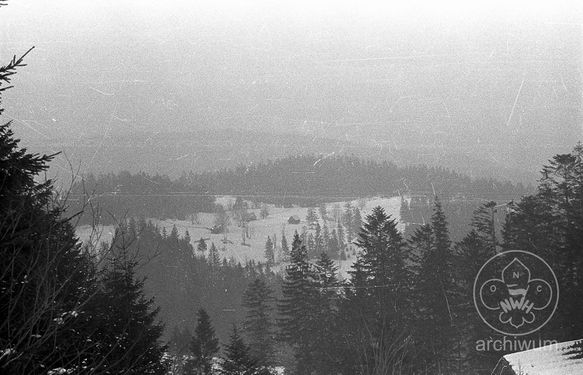 1986-02 Żywiec zimowisko Szczepu Puszcza 012.jpg