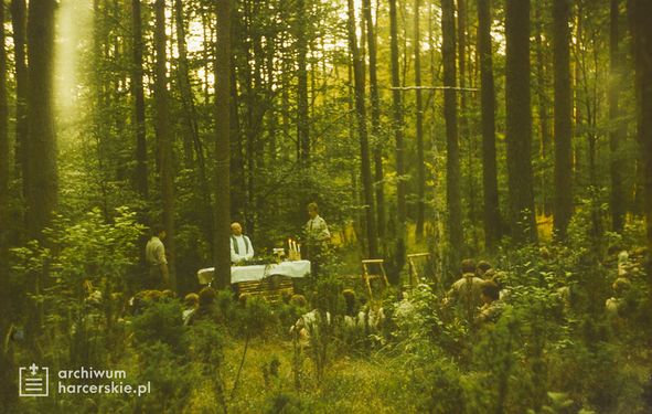 1987-07 Sąpy. jez.Jeziorak.Obóz Gniazdo. Szarotka 031 fot. J.Kaszuba.jpg