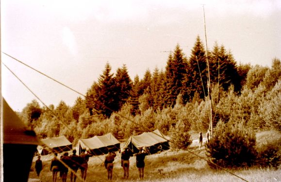 1957-58 Obóz stały w Bieszczadach. Watra 033 fot. Z.Żochowski.jpg