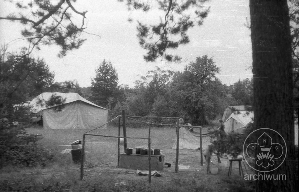 Plik:1985-07 Wąsosz obóz IV Szczepu 013.jpg