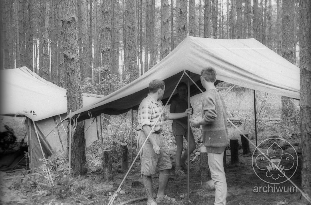 Plik:1988-07 Mokrzec obóz IV Szczep 013.jpg