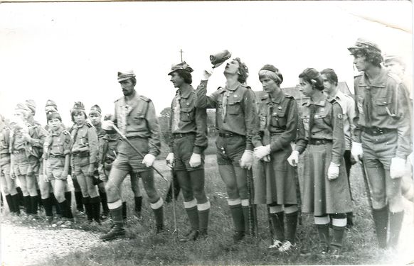 1977 Miedzno. Obóz stały Szczepu SP 10 Gdynia. 22 GDH150 fot. D.Zabrocki.jpg
