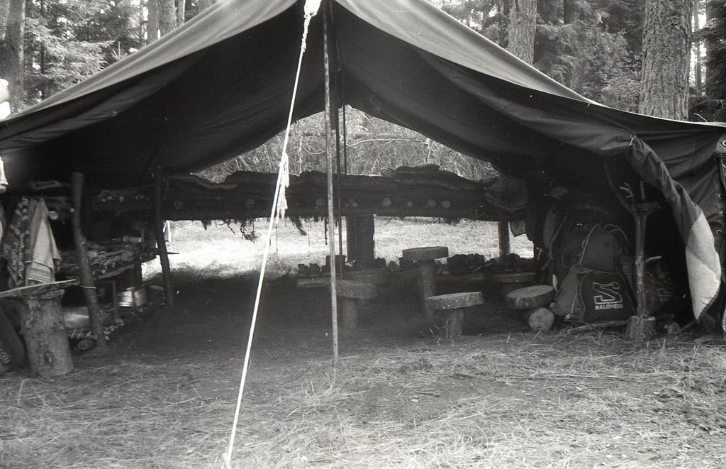Plik:1988 Obóz Uroczysko. J.Gant. Szarotka 345 fot. J.Kaszuba.jpg
